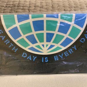 Earth Day is Every Day Vinyl Mailbox Cover w/magne
